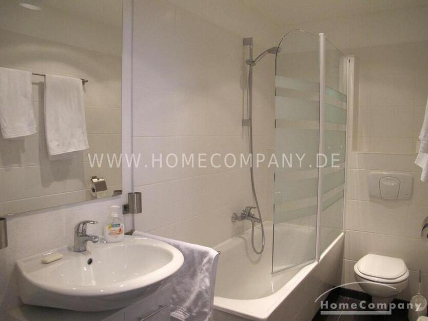 MöbliertFurnished 1,5 Zimmer Apartment mit Dachterrasse in Dresden-Loschwitz max. 2 Personen