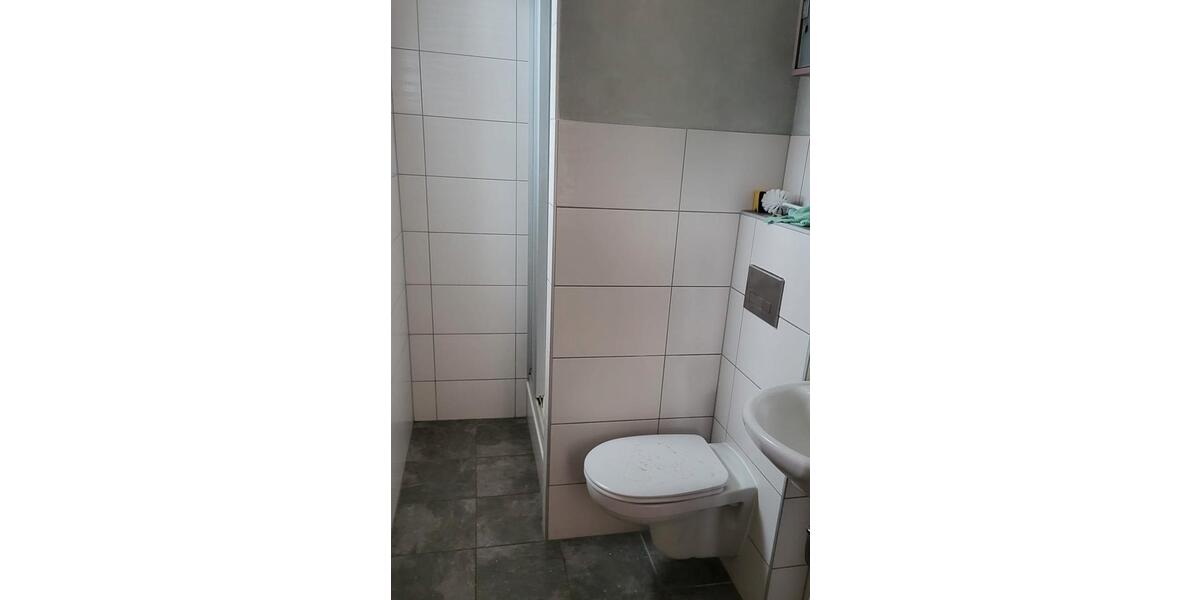 Einfamilienhaus Gemünden (Felda) - 9 Zimmer, 190 m&sup2;, 1.400&euro; | Angebot:26604949