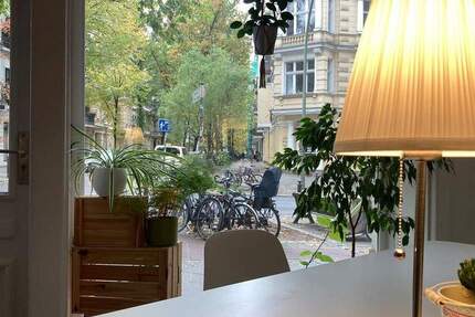 Büroraum oder Arbeitsplätze in frisch saniertem Altbaugebäude - All-in-Miete zimmer