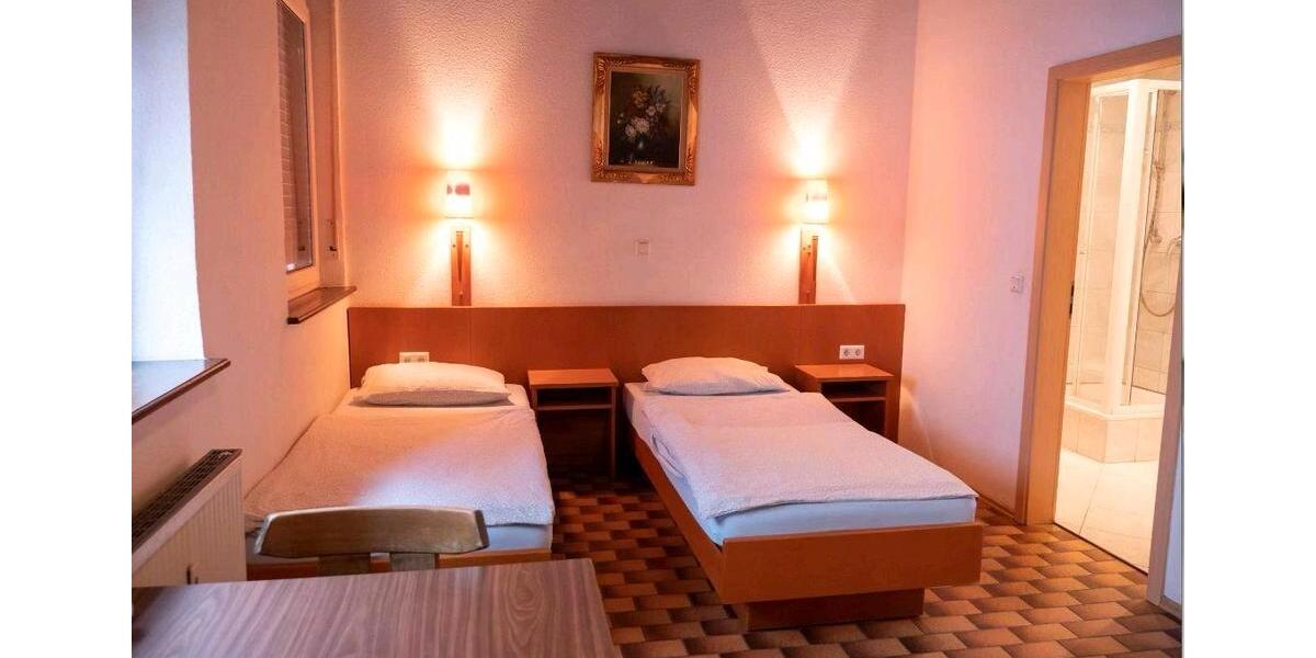 Pension Stadt Halle in Belfortstr.43 68199 Mannheim (Neckerau) zimmer