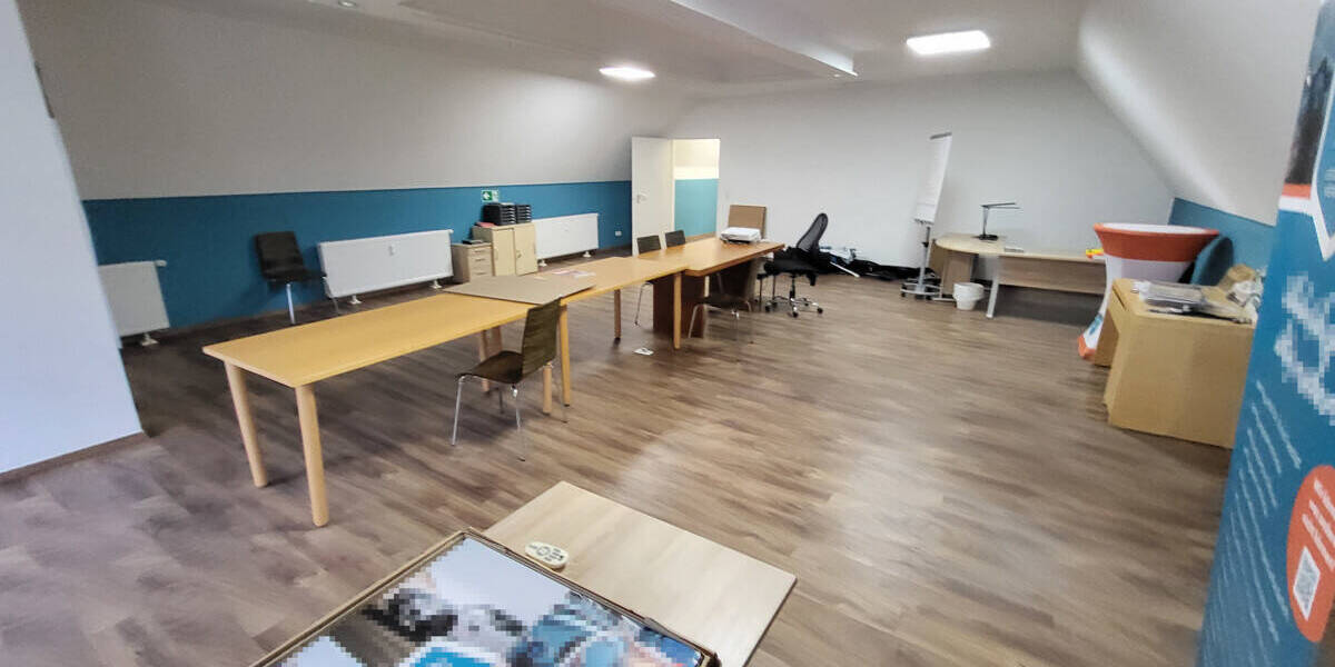 Gewerbeobjekt Lübeck / Sankt Lorenz Nord St. Lorenz Nord - 4 Zimmer, 172 m&sup2;, 950&euro; | Angebot:25670271