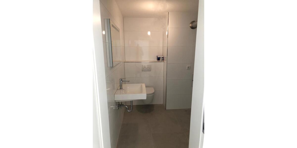 Etagenwohnung Köln Nippes - 2 Zimmer, 85 m&sup2;, 1.390&euro; | Angebot:26676663