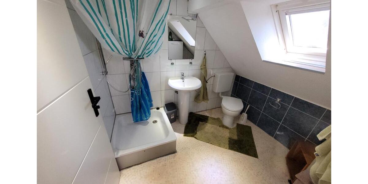 Dachgeschoßwohnung Varel - 1.5 Zimmer, 56 m&sup2;, 476&euro; | Angebot:26033146