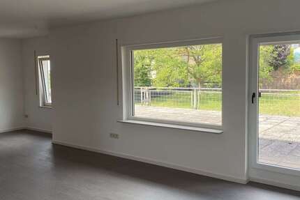 Wohnung Winnweiler - 5 Zimmer, 139 m&sup2;, 1.300&euro; | Angebot:27235424