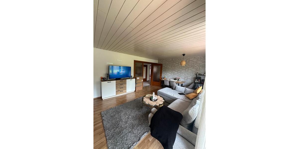 Erdgeschoßwohnung Bad Berleburg - 3 Zimmer, 82 m&sup2;, 900&euro; | Angebot:26524923