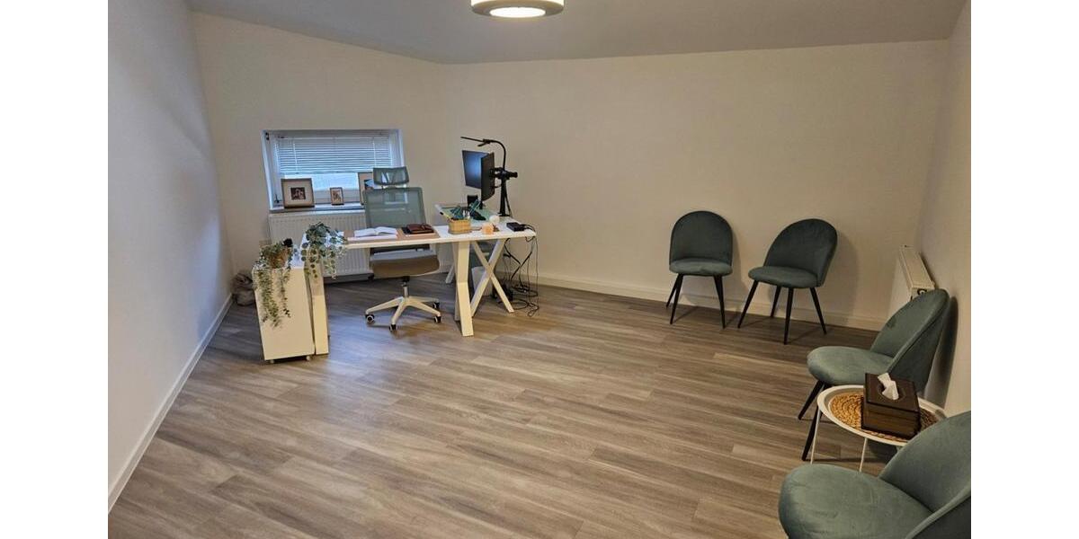 Gewerbeobjekt Hof Christiansreuth - 330&euro; | Angebot:24804871