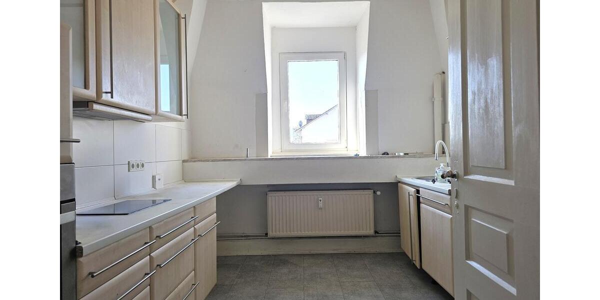 Dachgeschoßwohnung Bad Kreuznach - 2.5 Zimmer, 113 m&sup2;, 650&euro; | Angebot:25752587
