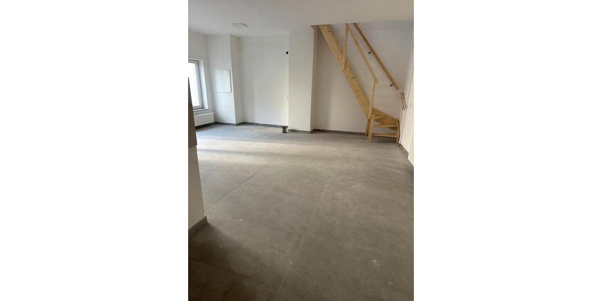 Etagenwohnung Lauingen (Donau) - 2 Zimmer, 80 m&sup2;, 1.150&euro; | Angebot:25619481