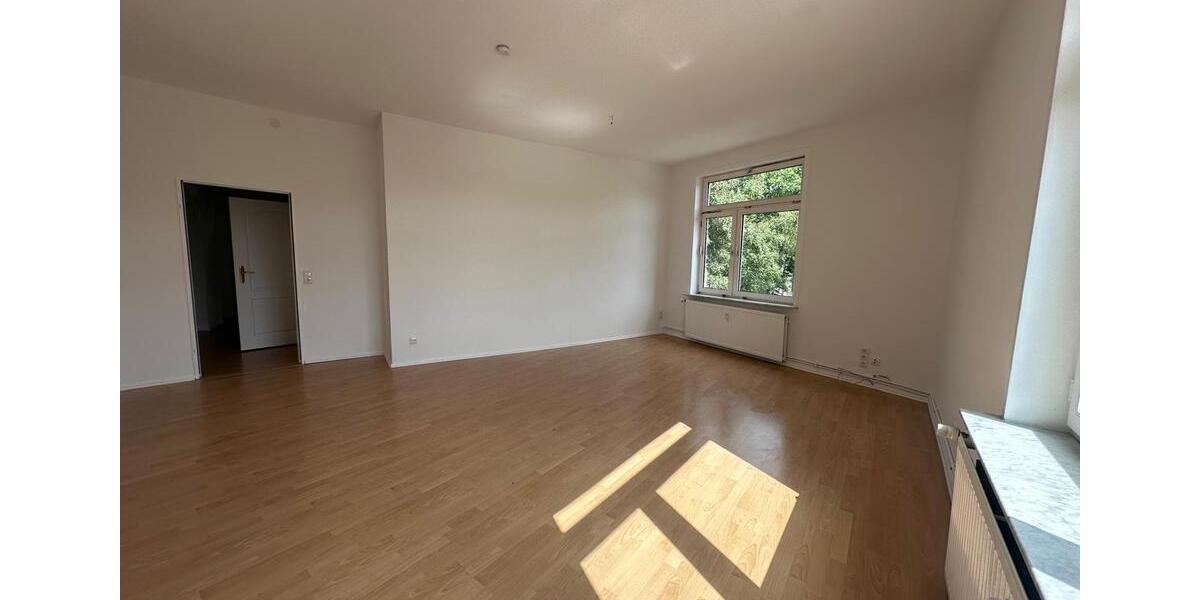 Etagenwohnung Lübeck Sankt Lorenz Nord - 3 Zimmer, 80 m&sup2;, 1.650&euro; | Angebot:26704876