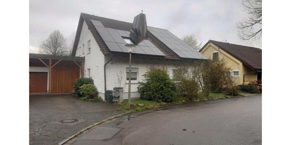 Dachgeschoßwohnung Schwanstetten - 3 Zimmer, 80 m&sup2;, 800&euro; | Angebot:26265598