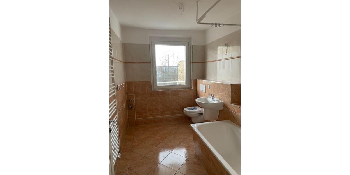 Dachgeschoßwohnung Rostock Evershagen - 2 Zimmer, 61 m&sup2;, 457&euro; | Angebot:25540736