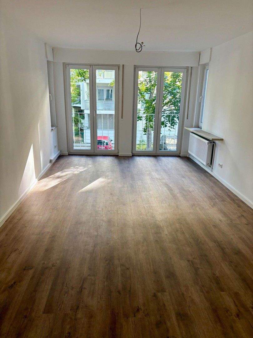 Top-renovierte 4-Zimmerwohnung nahe Zollhafen & Rhein 4 zimmer