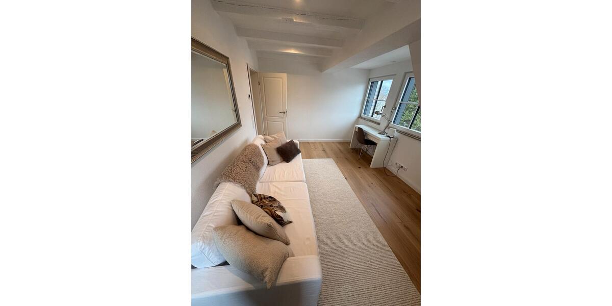 Dachgeschoßwohnung Biberach an der Riß - 1 Zimmer, 75 m&sup2;, 1.400&euro; | Angebot:26464803