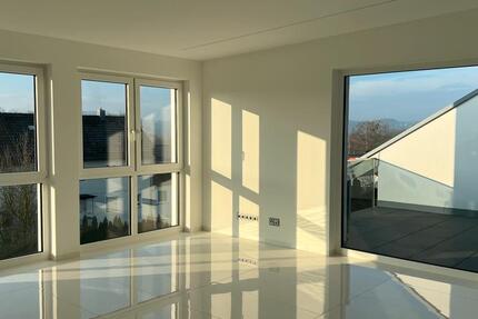 Moderne 3-Zimmer-Wohnung mit hochwertiger Ausstattung in Toplage zimmer