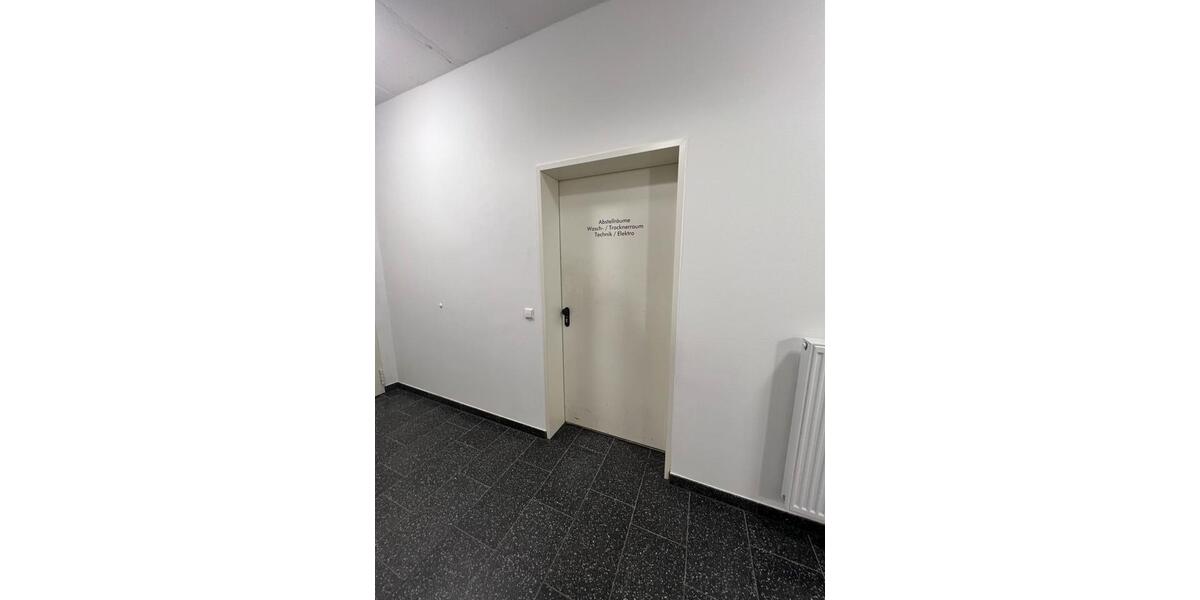 Erdgeschoßwohnung Ulm Söflingen - 3 Zimmer, 84 m&sup2;, 2.100&euro; | Angebot:25048729