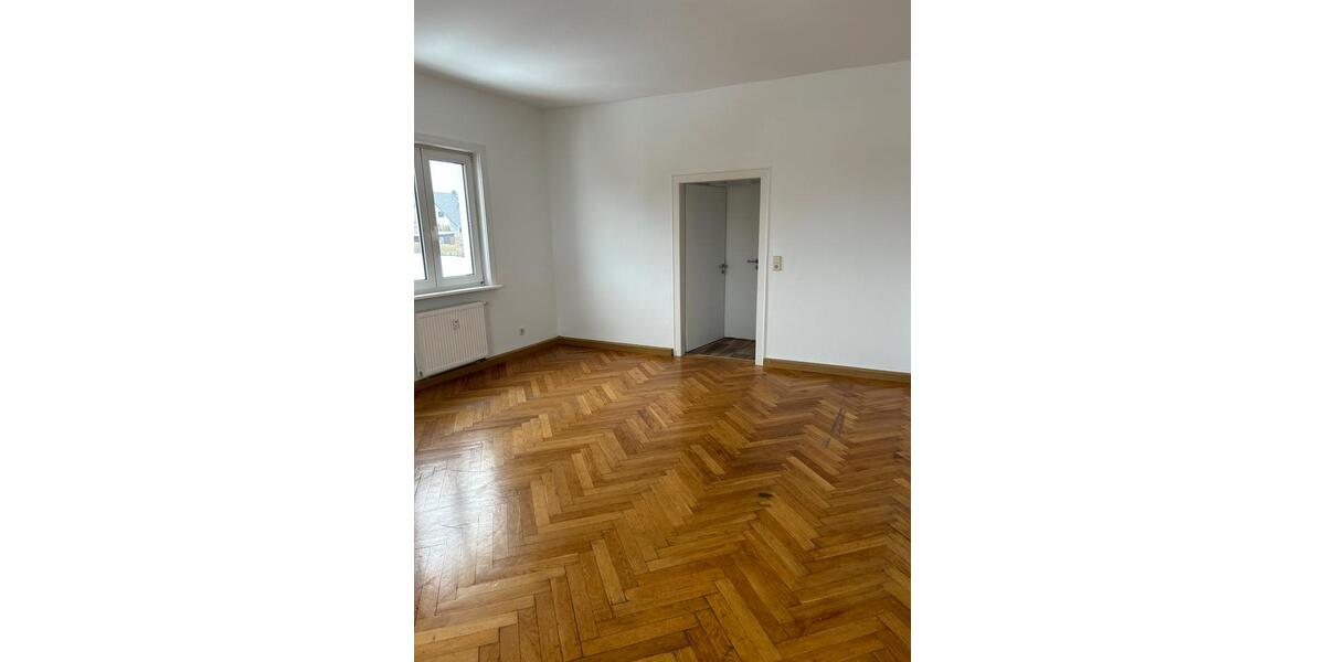 Etagenwohnung Eisfeld - 1 Zimmer, 50 m&sup2;, 460&euro; | Angebot:24702815