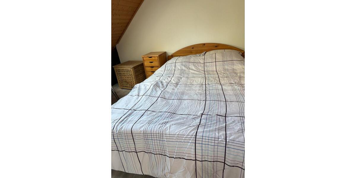 Wohnen auf Zeit Mettmann - 1 Zimmer, 12 m&sup2;, 580&euro; | Angebot:26537190