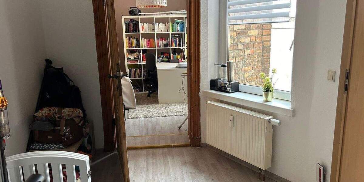 Etagenwohnung Halle (Saale) Giebichenstein - 4 Zimmer, 77 m&sup2;, 590&euro; | Angebot:26139860