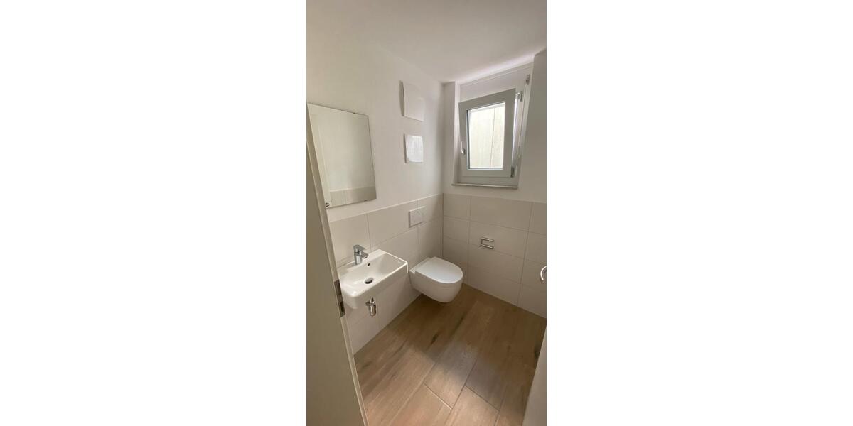 Etagenwohnung Radolfzell am Bodensee - 3.5 Zimmer, 87 m&sup2;, 1.200&euro; | Angebot:26557874