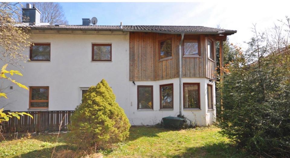 Doppelhaushälfte Starnberg - 7 Zimmer, 180 m&sup2;, 3.690&euro; | Angebot:26599237