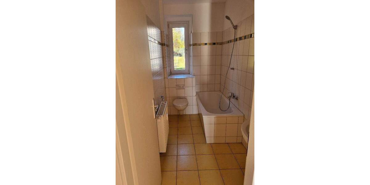 Große 2 Raumwohnung mit Balkon und Wohnküche 2 zimmer