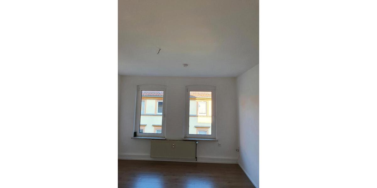 Etagenwohnung Pößneck - 3 Zimmer, 71 m&sup2;, 750&euro; | Angebot:25831421