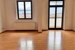 Etagenwohnung Plauen Stadtmitte - 2 Zimmer, 64 m&sup2;, 322&euro; | Angebot:26319823