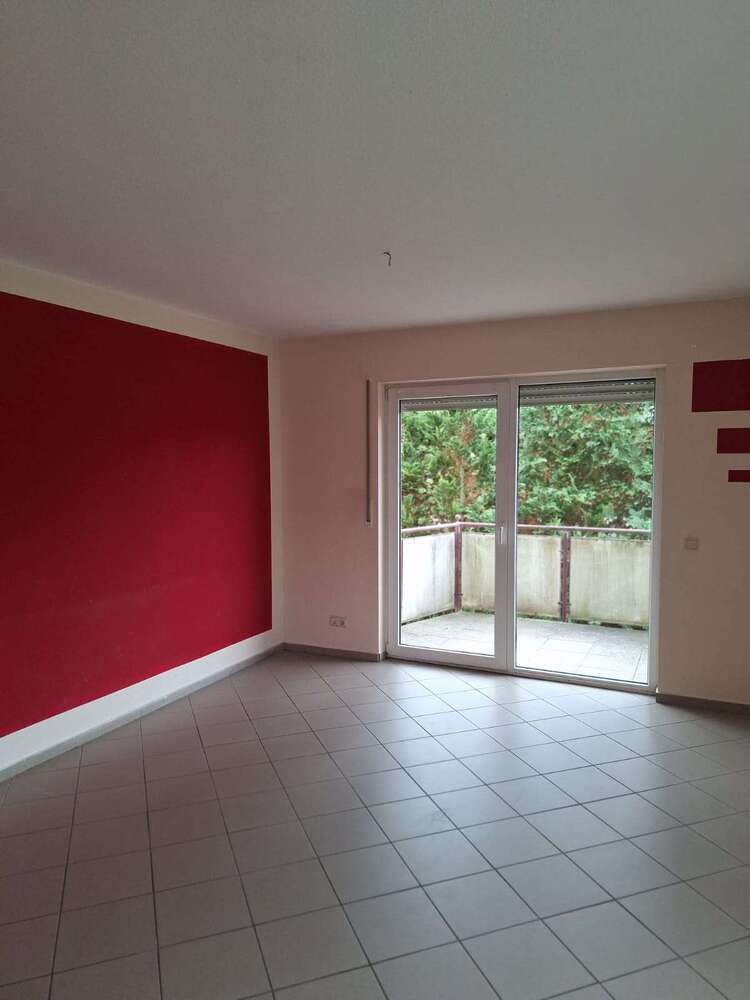Wohnung zum Mieten in Waldsolms 680 € 79.89 m²