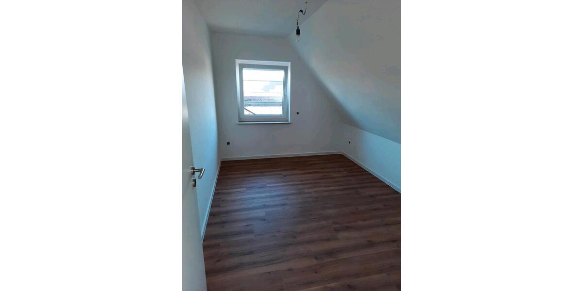 Etagenwohnung Delbrück - 5 Zimmer, 108 m&sup2;, 1.150&euro; | Angebot:26652865