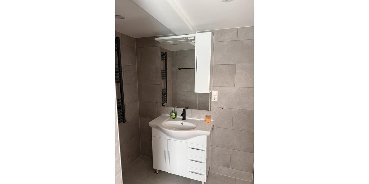 Doppelhaushälfte Baddeckenstedt - 5 Zimmer, 180 m&sup2;, 1.300&euro; | Angebot:26229523