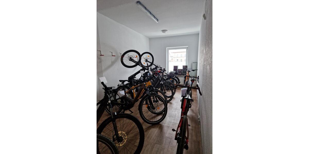 Gewerbeobjekt Einbeck - 1.000&euro; | Angebot:26619003