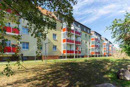 Wohnung Schönebeck Altstadt - 2 Zimmer, 40 m&sup2;, 242&euro; | Angebot:27176439