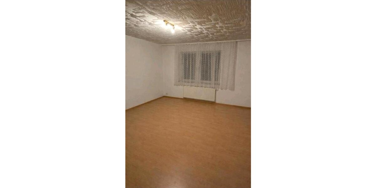 Etagenwohnung Ludwigshafen am Rhein - 2 Zimmer, 57 m&sup2;, 720&euro; | Angebot:26050583