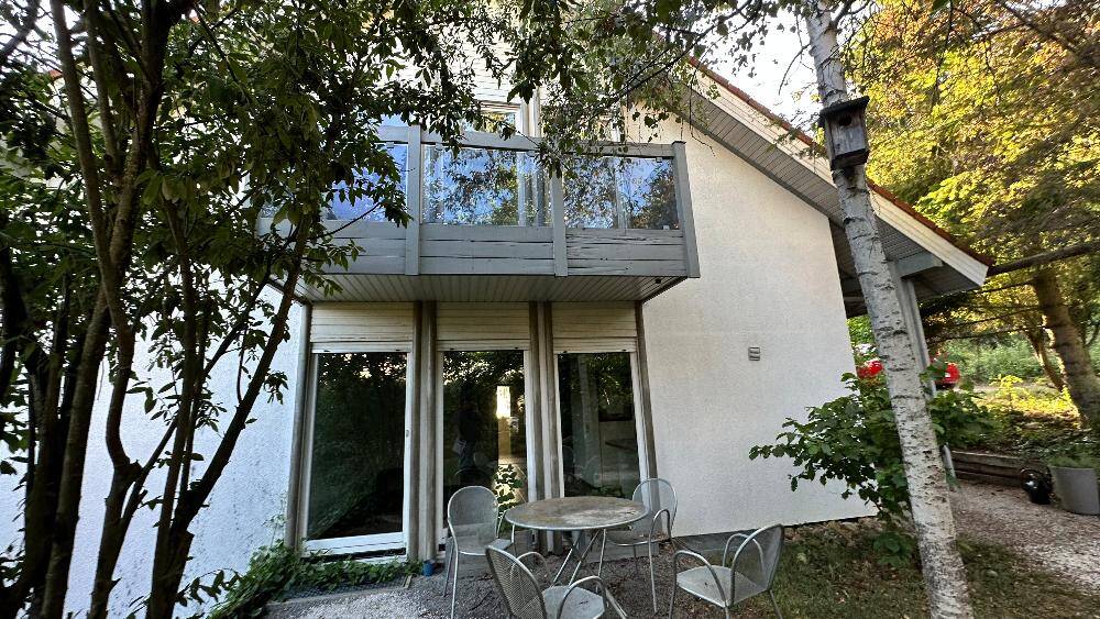 Mehrfamilienhaus, Wohnhaus Weil der Stadt - 7 Zimmer, 200 m&sup2;, 2.700&euro; | Angebot:26106042