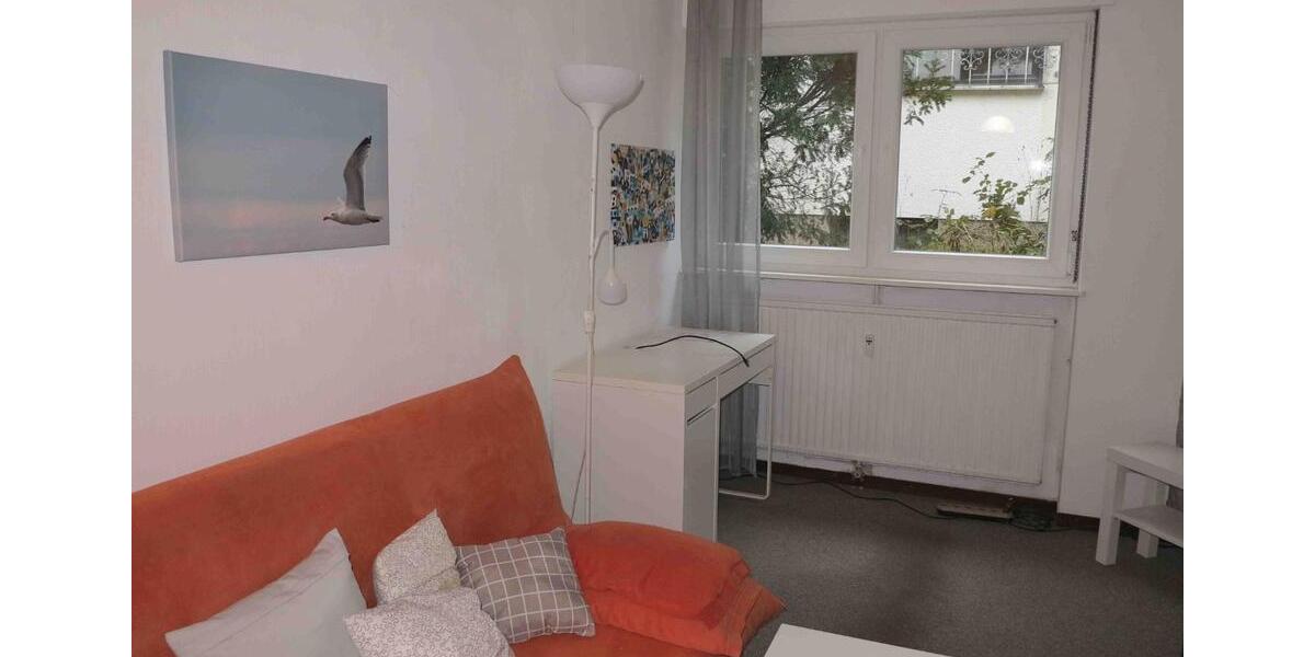 Etagenwohnung Saarbrücken St. Arnual - 1 Zimmer, 24 m&sup2;, 450&euro; | Angebot:26348048