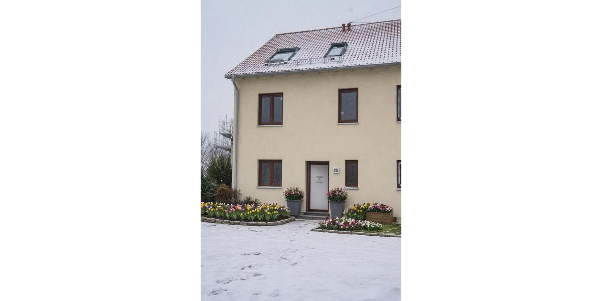 Doppelhaushälfte Großpösna - 5 Zimmer, 138 m&sup2;, 1.950&euro; | Angebot:25138553