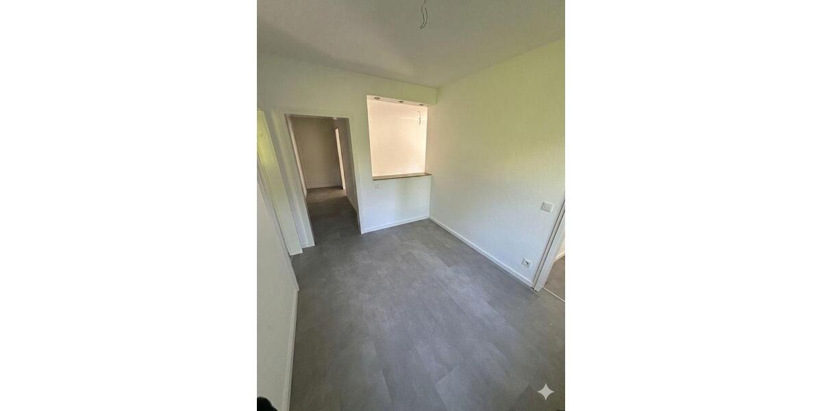 Etagenwohnung Radevormwald - 3 Zimmer, 78 m&sup2;, 700&euro; | Angebot:26699829
