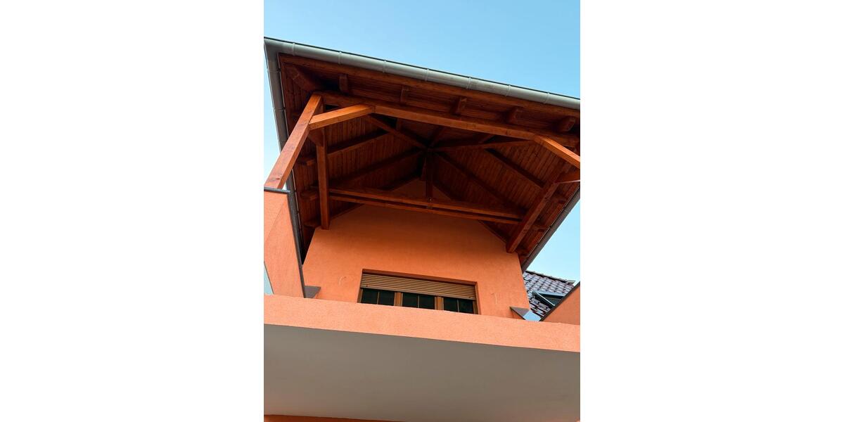 Etagenwohnung Eisenhüttenstadt - 3 Zimmer, 100 m&sup2;, 10&euro; | Angebot:26126216