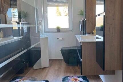 Wohnen auf Zeit Halberstadt - 3 Zimmer, 95 m&sup2;, 30&euro; | Angebot:24845145