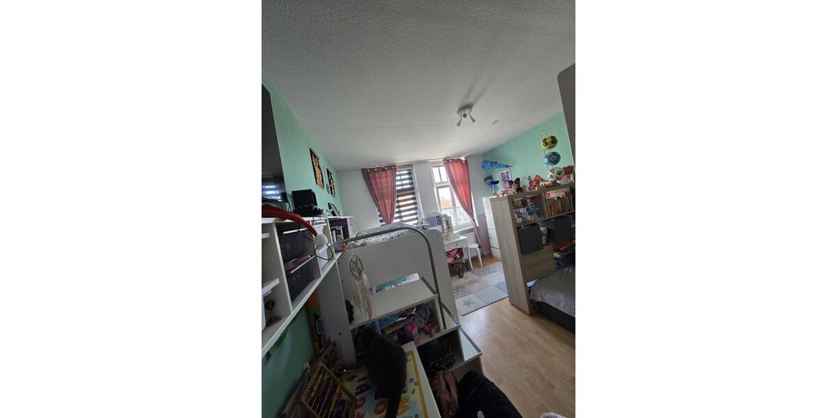 Etagenwohnung Halberstadt - 5 Zimmer, 115 m&sup2;, 550&euro; | Angebot:25637925