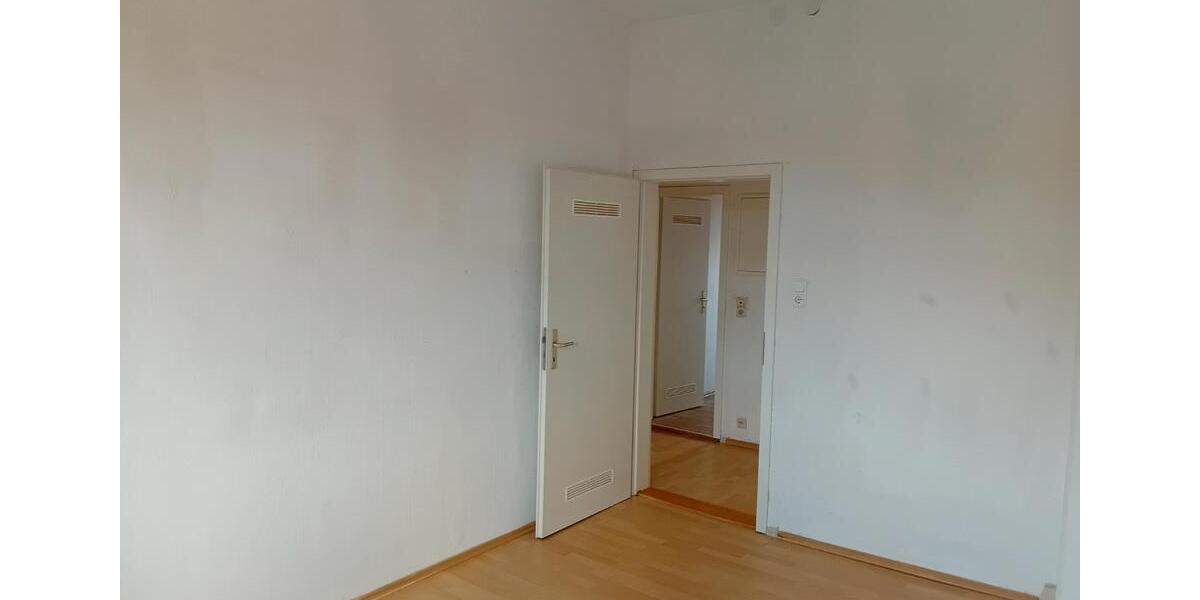Etagenwohnung Coburg - 3 Zimmer, 80 m&sup2;, 690&euro; | Angebot:26529926