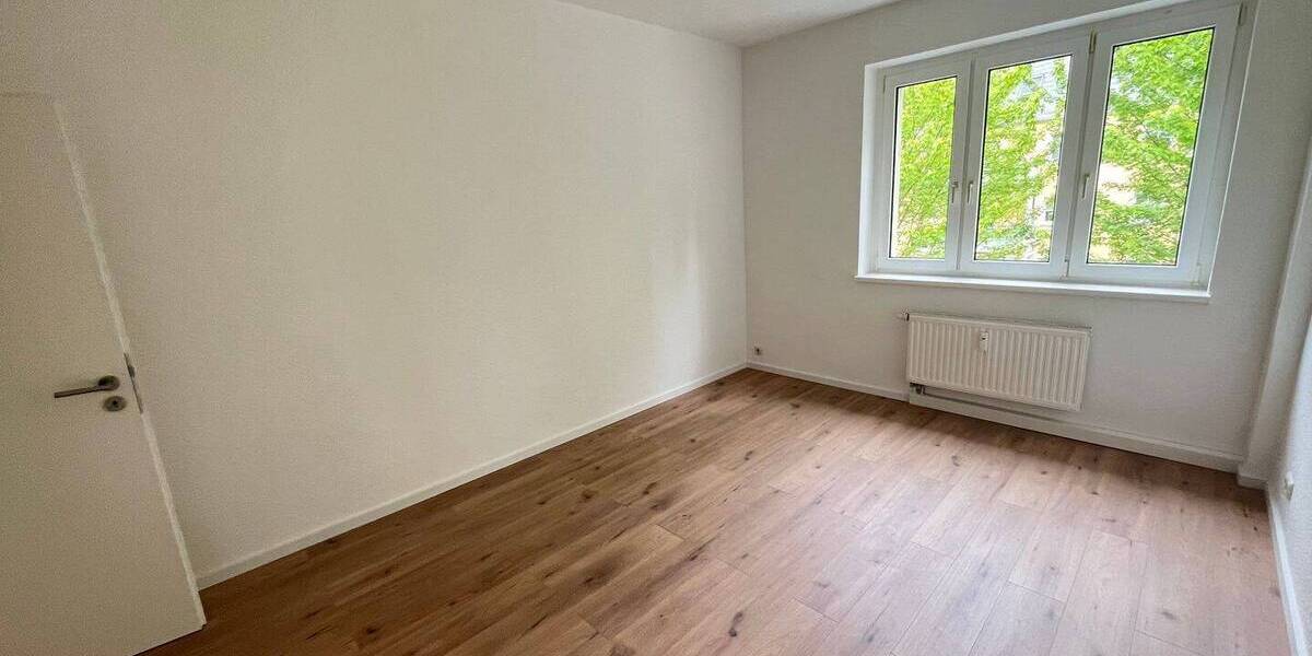 Etagenwohnung Zwickau Pölbitz - 3 Zimmer, 55 m&sup2;, 350&euro; | Angebot:26826644