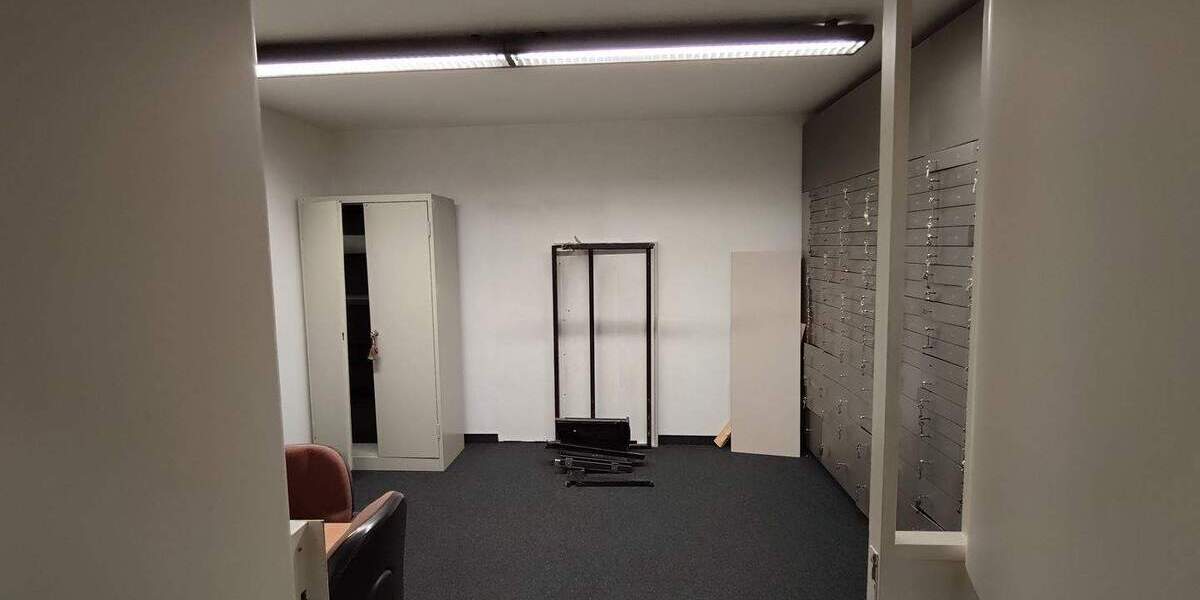 Gewerbeobjekt Remscheid Nord - 5 Zimmer, 257 m&sup2;, 2.190&euro; | Angebot:24027043