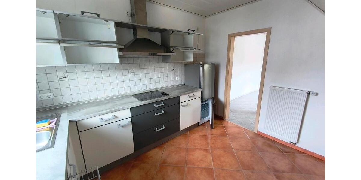 Dachgeschoßwohnung Wettenberg - 3 Zimmer, 80 m&sup2;, 1.000&euro; | Angebot:26525589