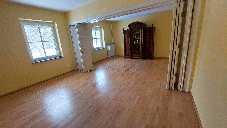Erdgeschoßwohnung Twistringen - 4 Zimmer, 170 m&sup2;, 1.100&euro; | Angebot:24681919