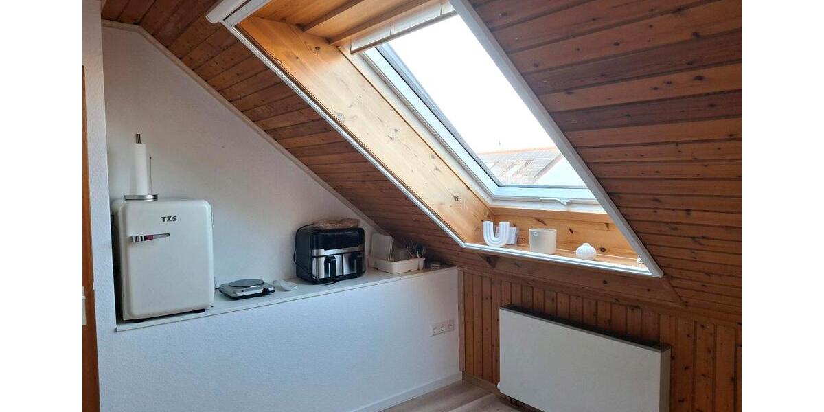 Dachgeschoßwohnung Überlingen - 3 Zimmer, 45 m&sup2;, 880&euro; | Angebot:25830028