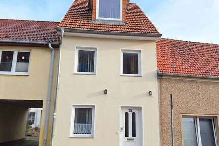 Haus zum Mieten in Gützkow 525 € 68.56 m² 2 zimmer