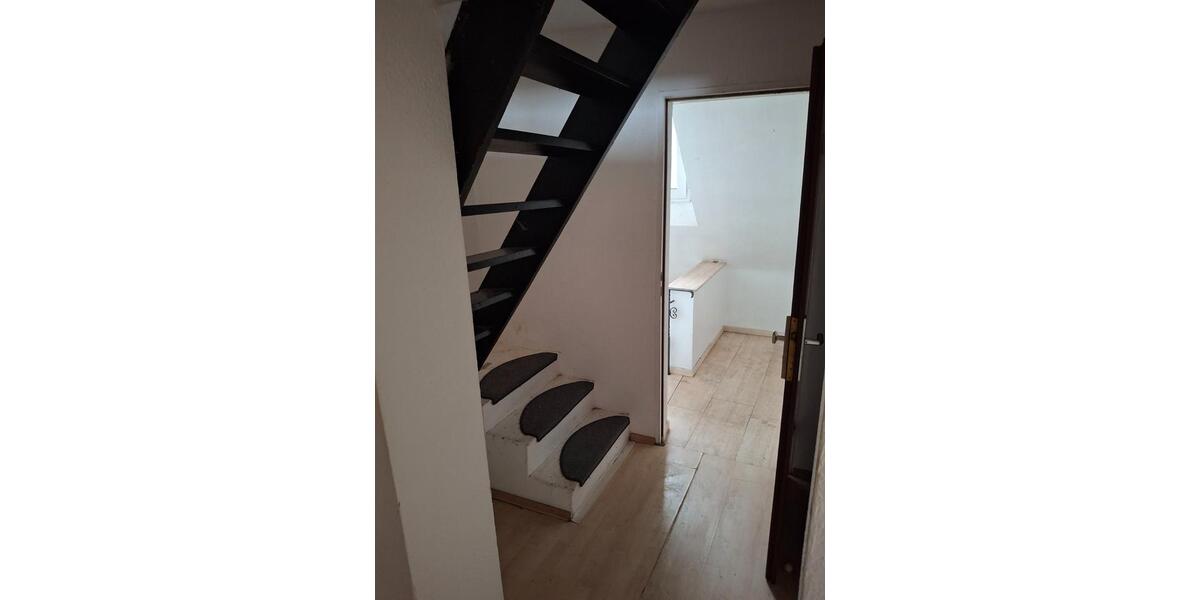 Etagenwohnung Köln Nippes - 2.5 Zimmer, 60 m&sup2;, 900&euro; | Angebot:26454234