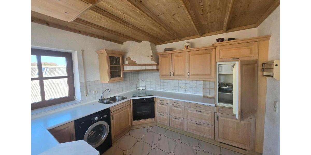 Maisonettenwohnung Egloffstein - 3 Zimmer, 96 m&sup2;, 840&euro; | Angebot:25702428