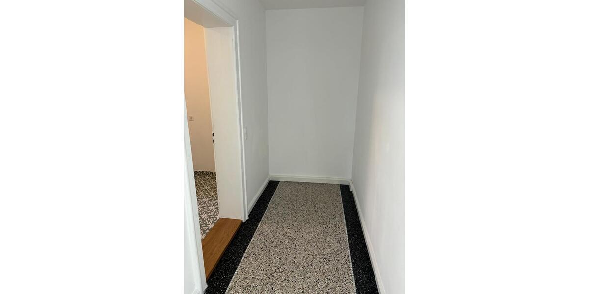 Erdgeschoßwohnung Wennigsen (Deister) - 3 Zimmer, 100 m&sup2;, 1.099&euro; | Angebot:26648573